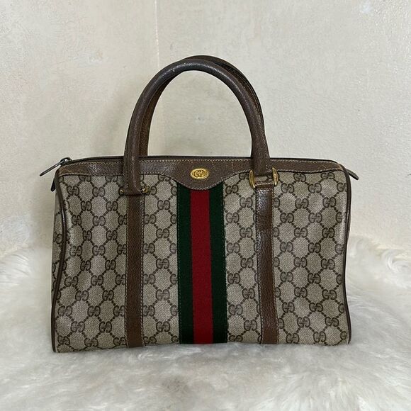 Gucci Handbags - 💯Authentic Gucci Boston with Cherryline🍀